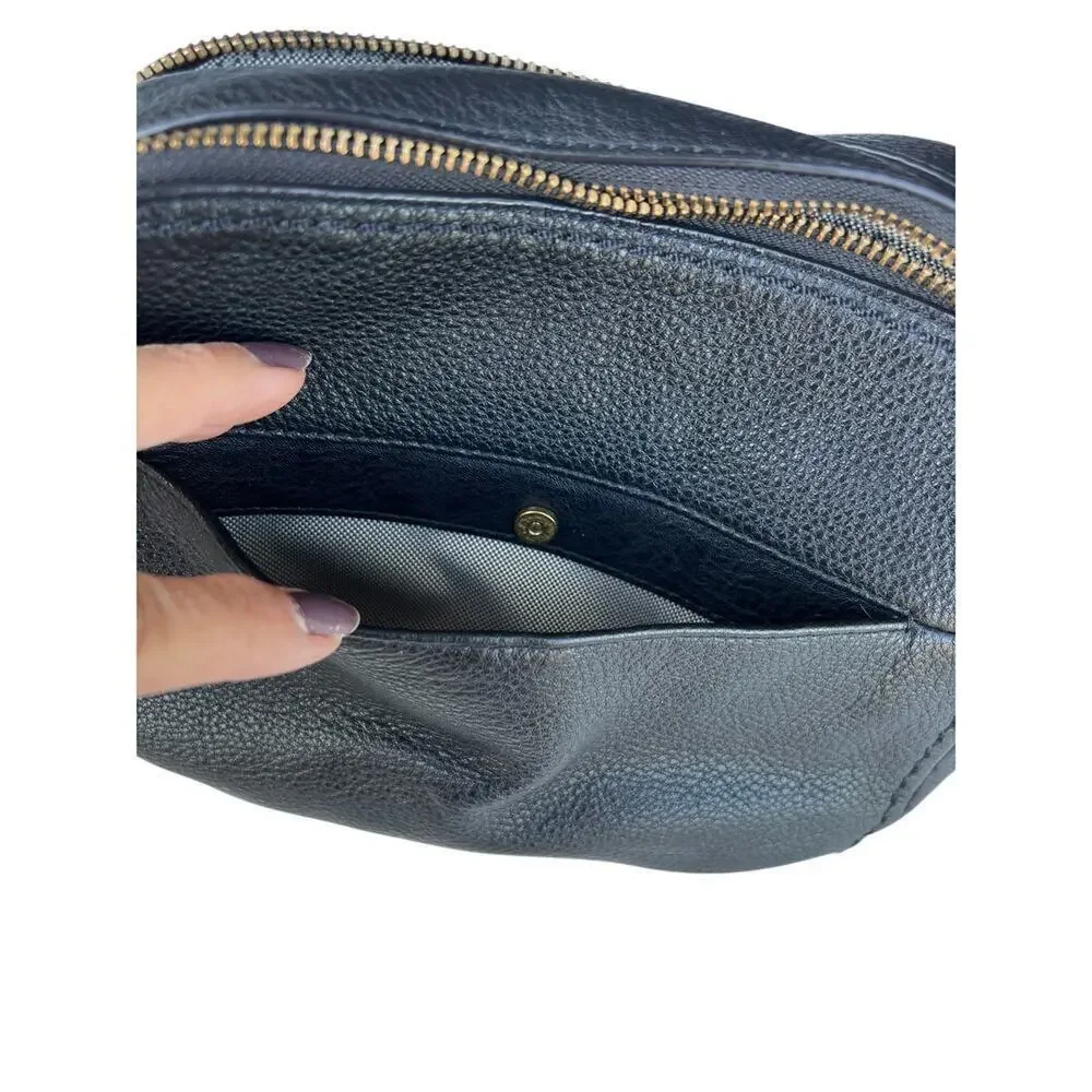 Fossil Black Small Crossbody Shoulder Bag with Double Zipper Compartments